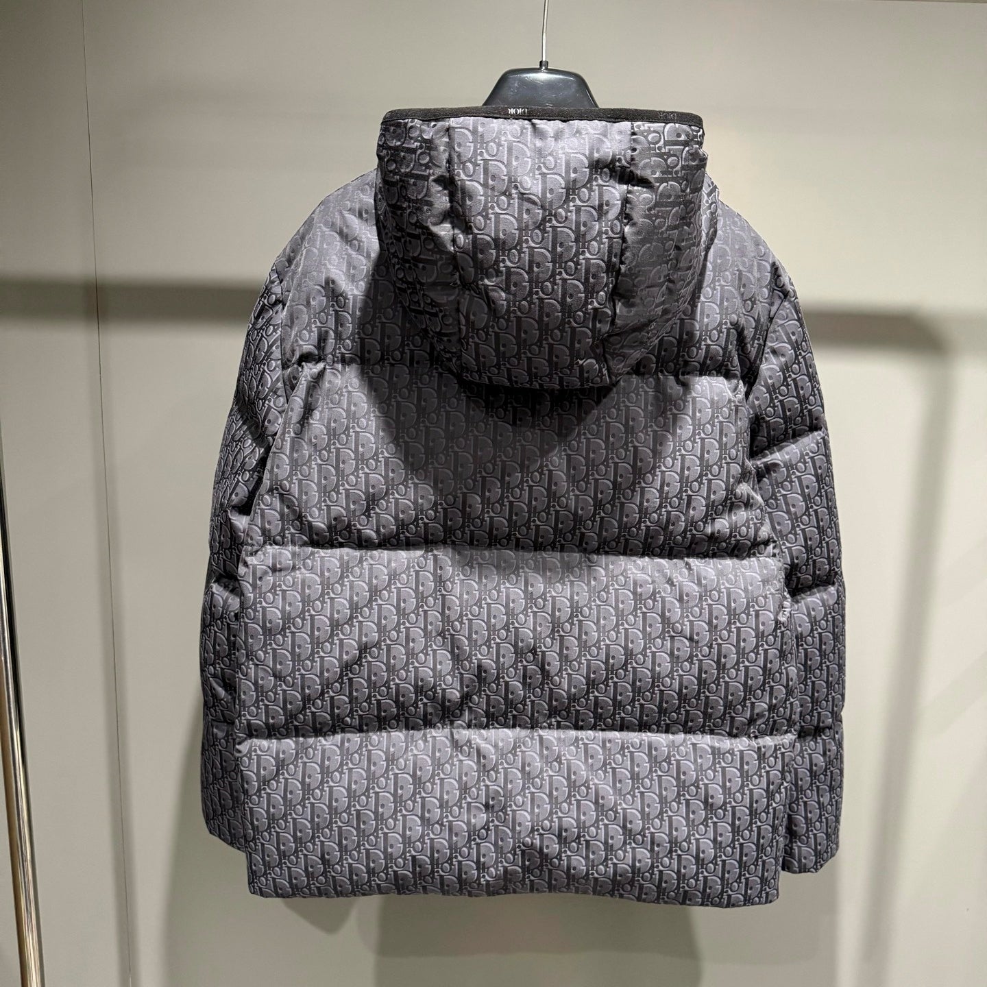 오블리크 다운 후드재킷 (Oblique down hooded jacket)