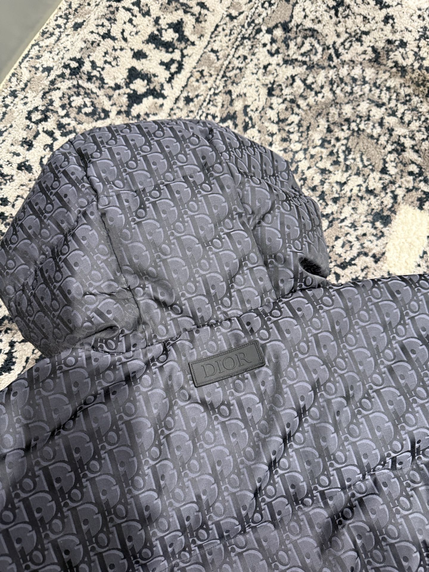 오블리크 다운 후드재킷 (Oblique down hooded jacket)