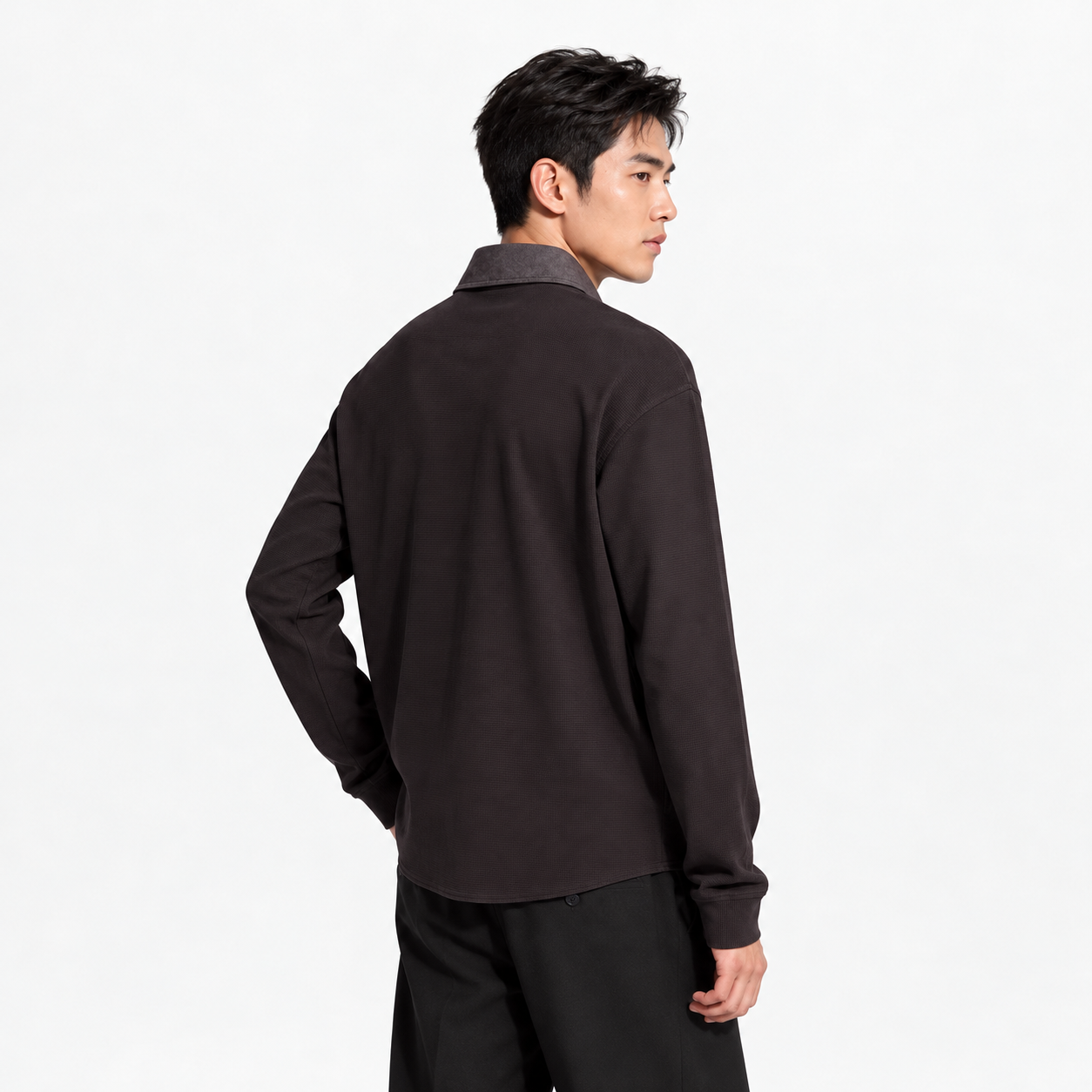 롱 슬리브드 폴로 셔츠 (Long-sleeved polo shirt)