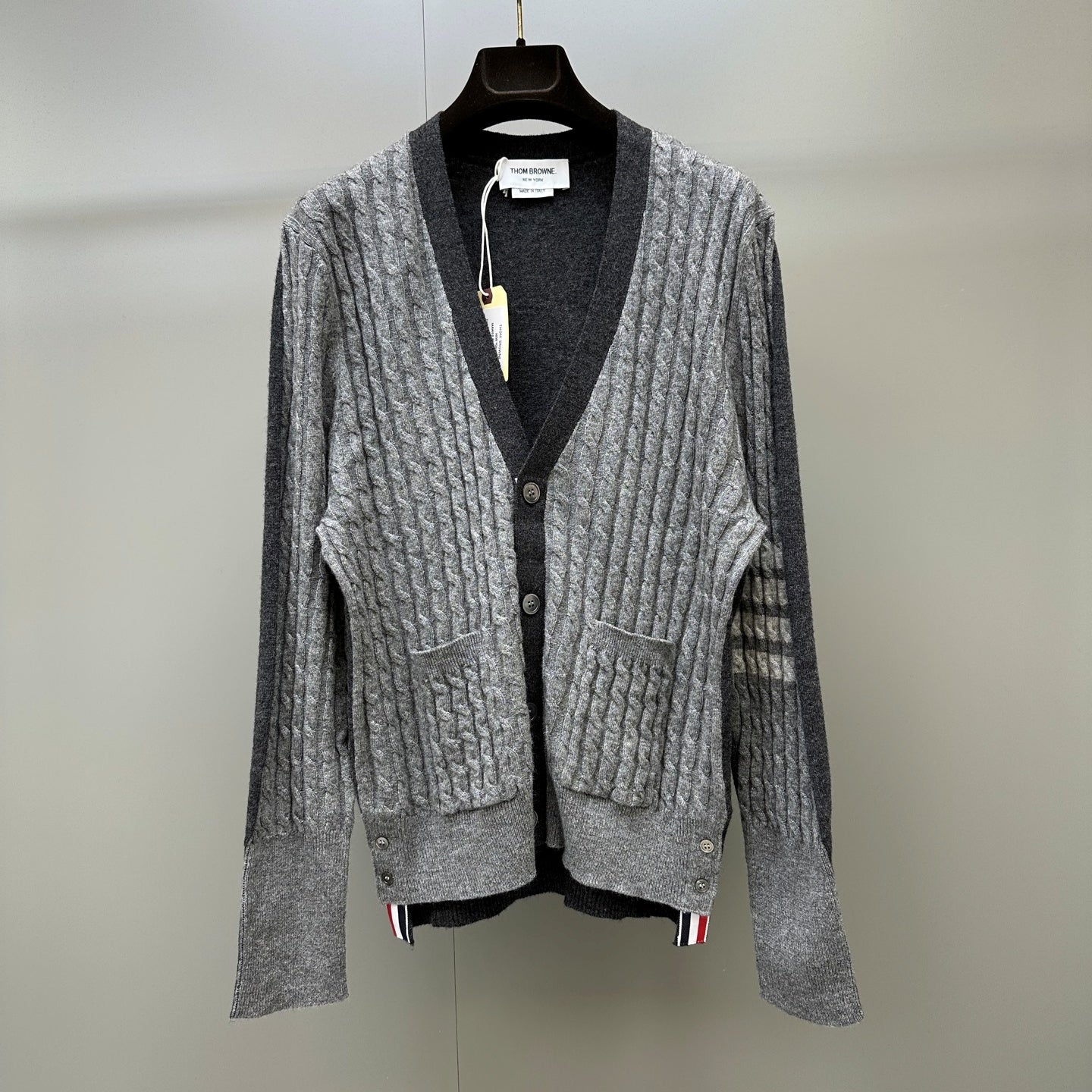 케이블 스티치 가디건 (Color-block knit cardigan)