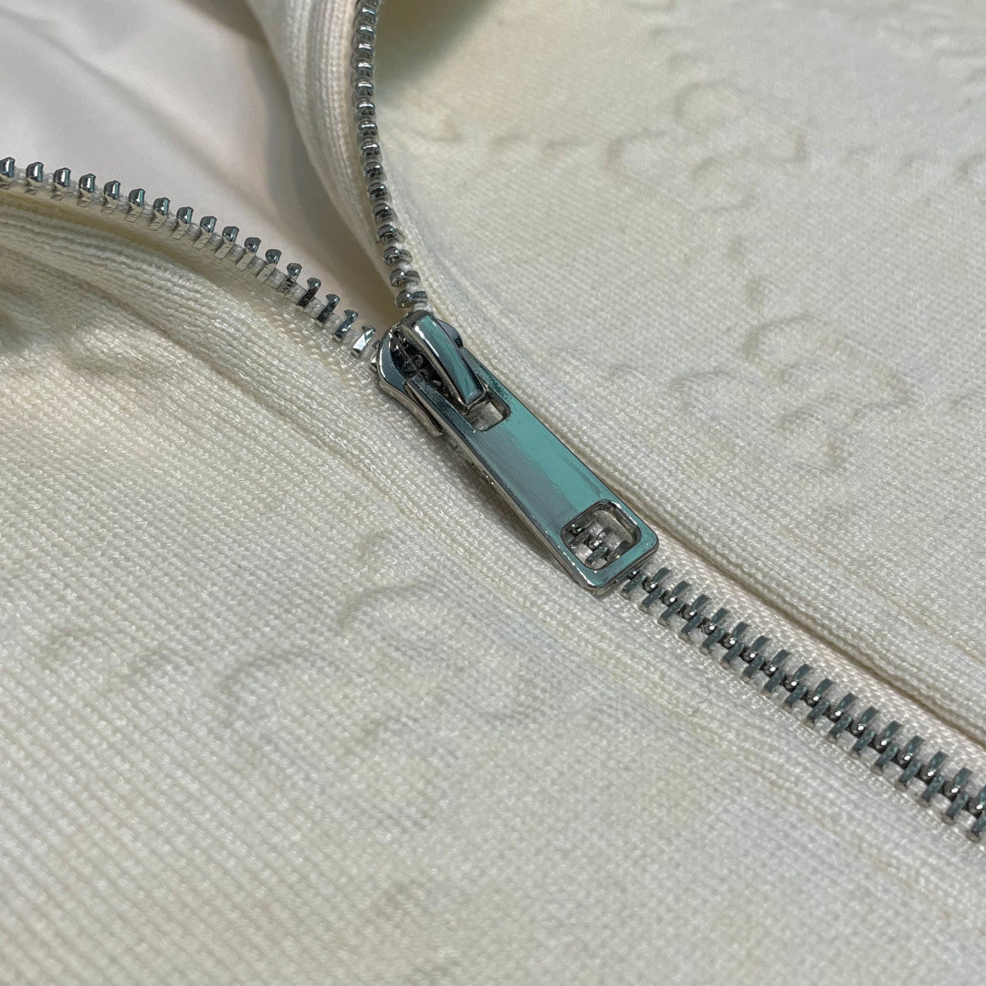 풀집 니트 재킷 (Full-zip knit jacket)