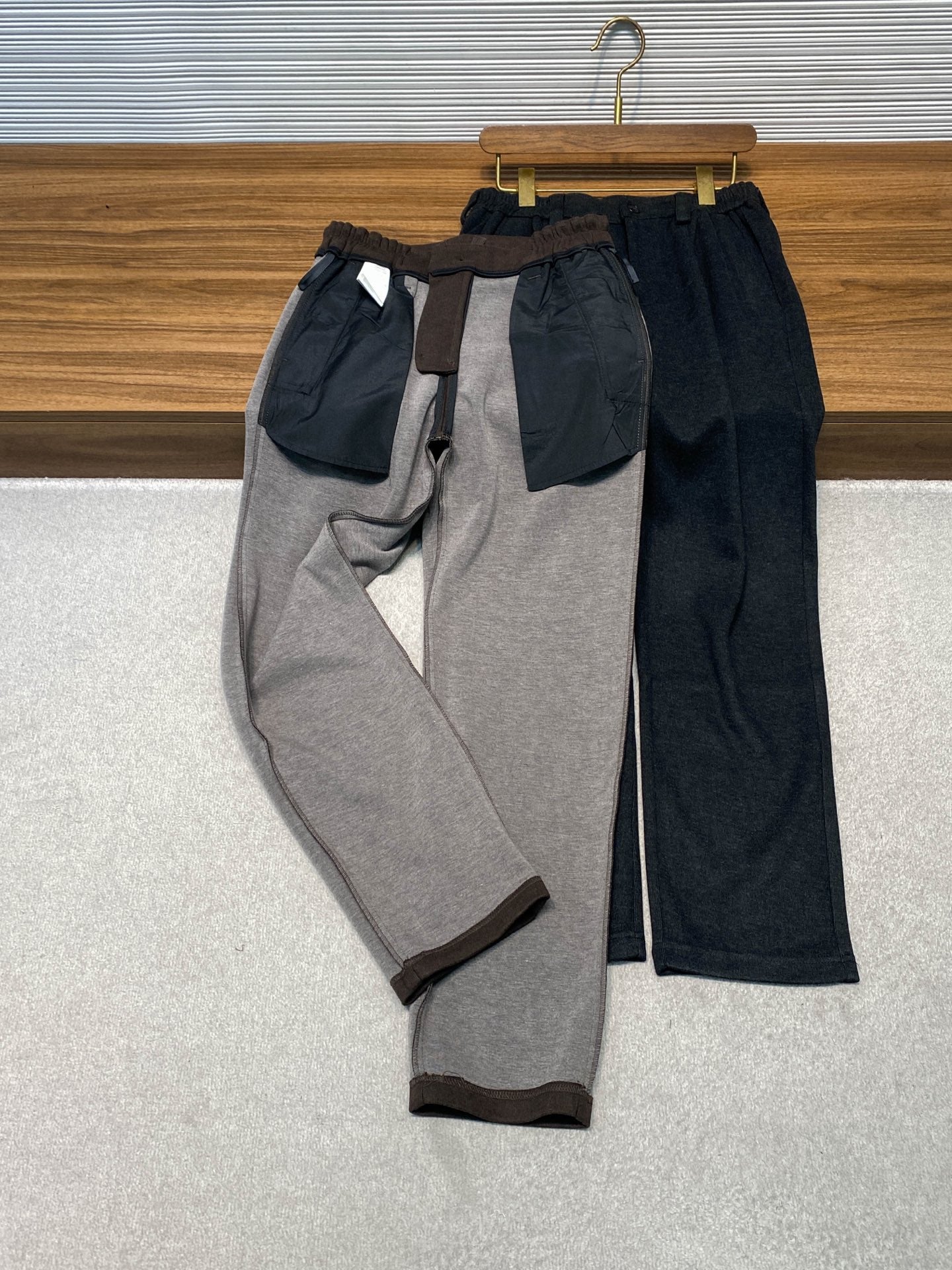 울 블랜드팬츠 (Wool blend pants)