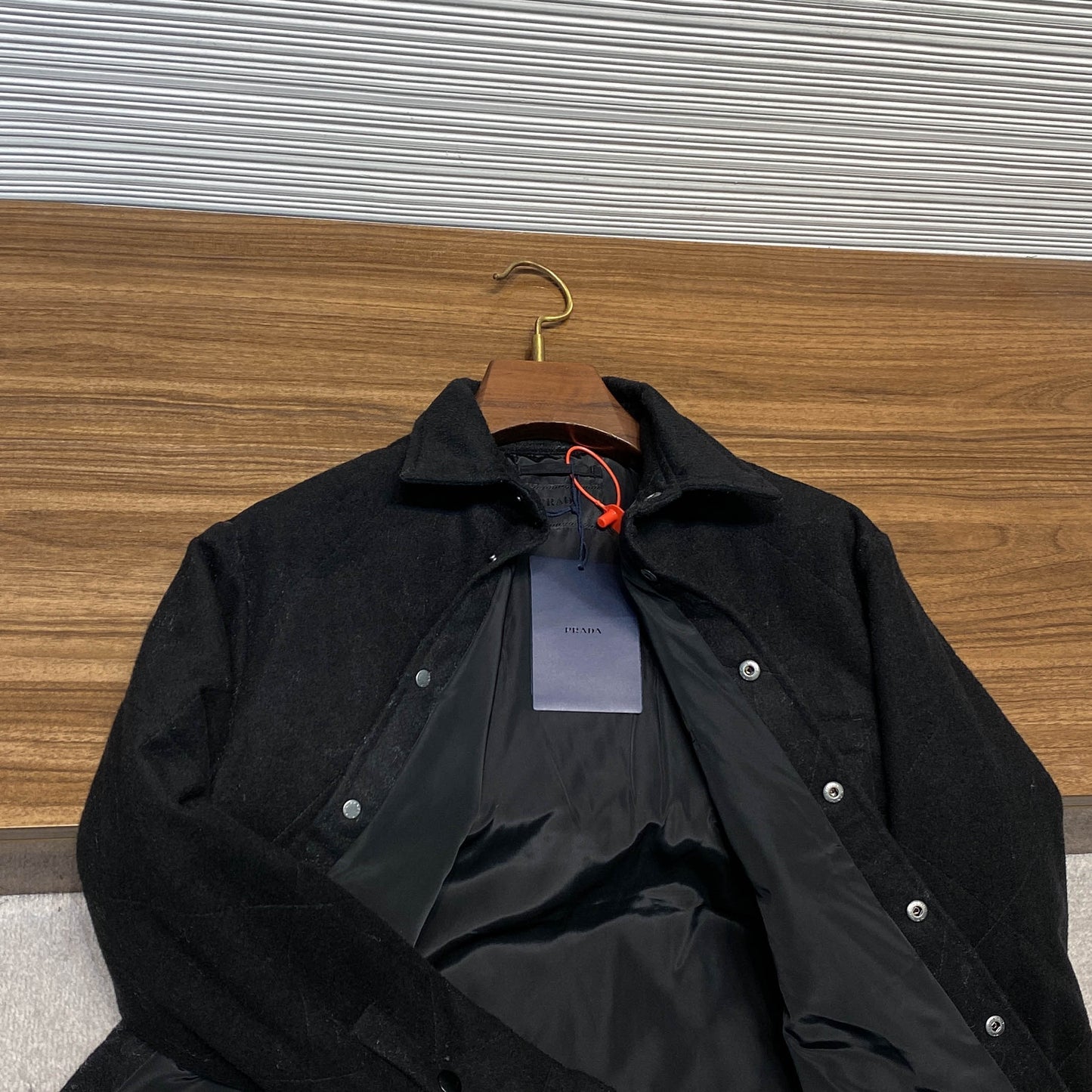 다이아몬드 퀼팅 자켓 (Long trench leather coat)
