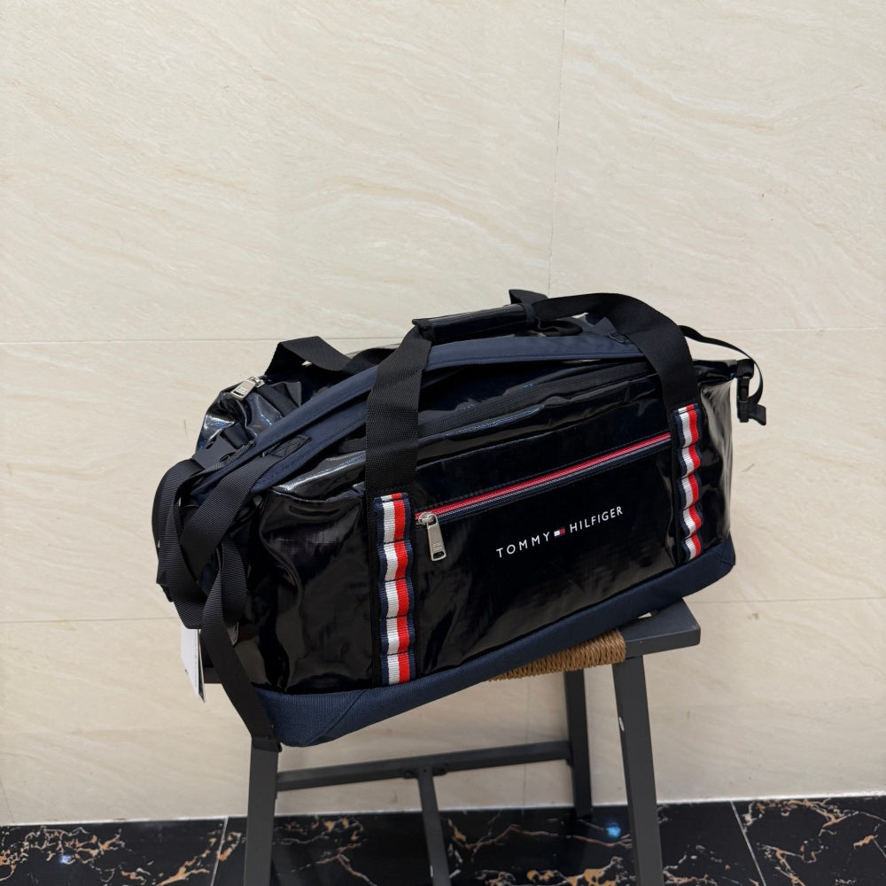 페이턴트 더플백 (Patent Duffle Bag)