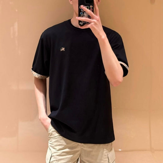 EKD 반팔 티셔츠 (EKD Short-Sleeve T-Shirt)