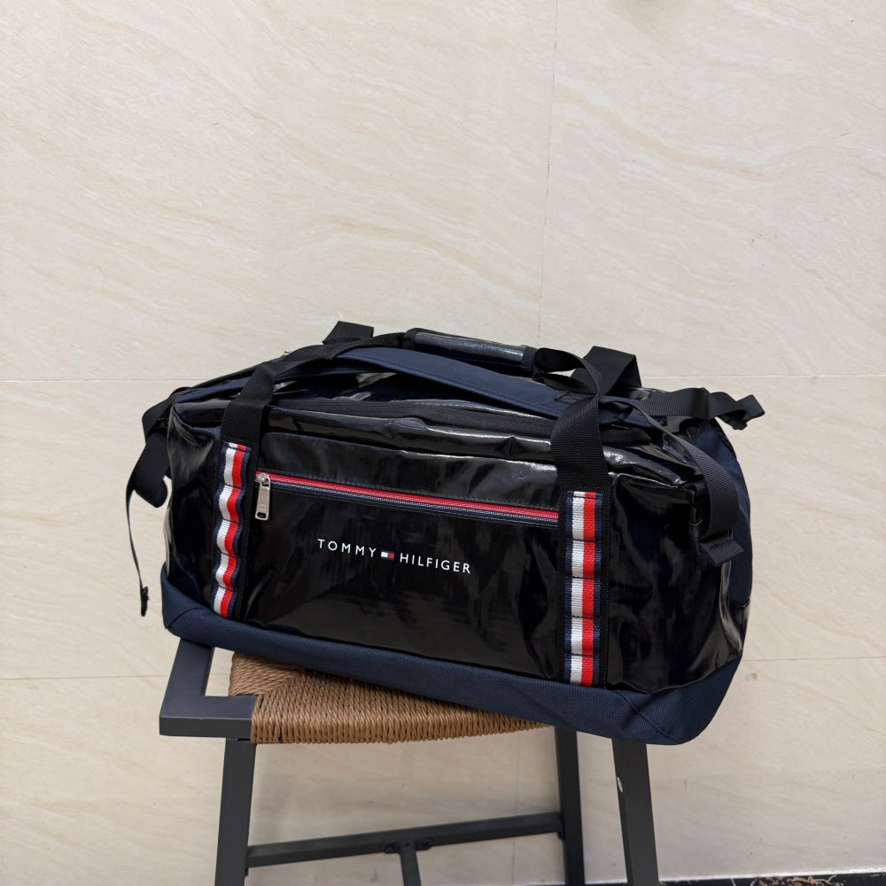 페이턴트 더플백 (Patent Duffle Bag)