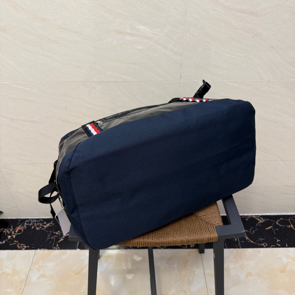 페이턴트 더플백 (Patent Duffle Bag)