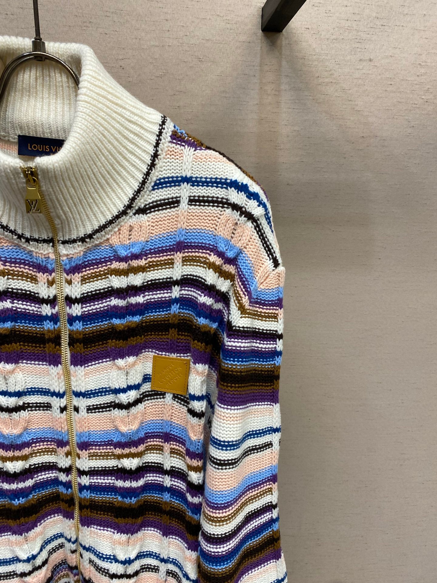 컬러풀 니트가디건 (Colorful knit cardigan)