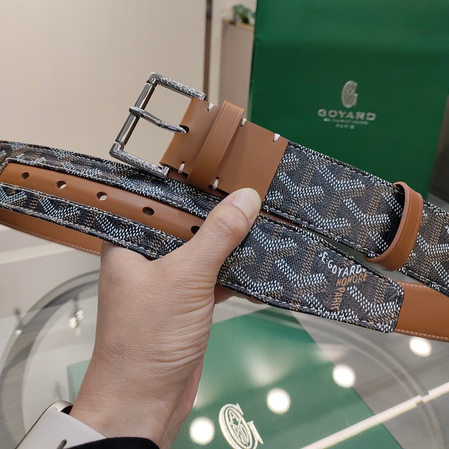 캔버스 벨트 (canvas belt)