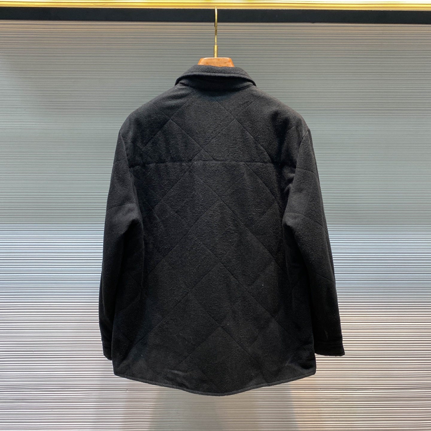 다이아몬드 퀼팅 자켓 (Long trench leather coat)