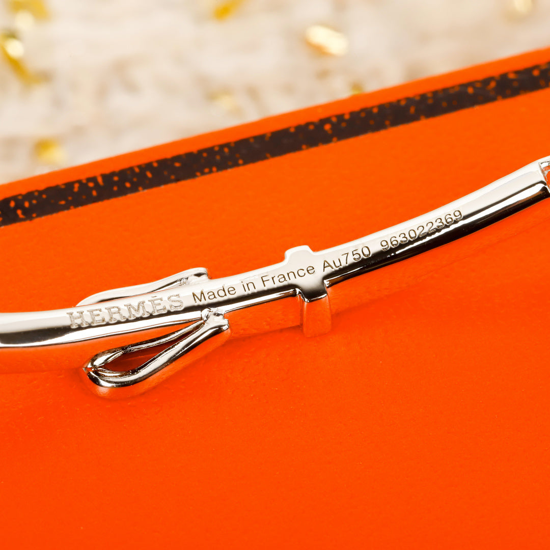 뱅글 팔찌 (bangle bracelet)