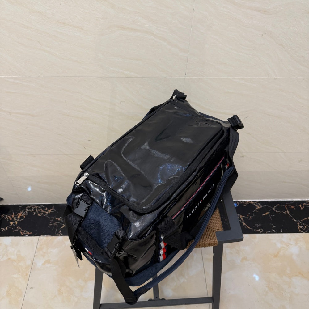 페이턴트 더플백 (Patent Duffle Bag)
