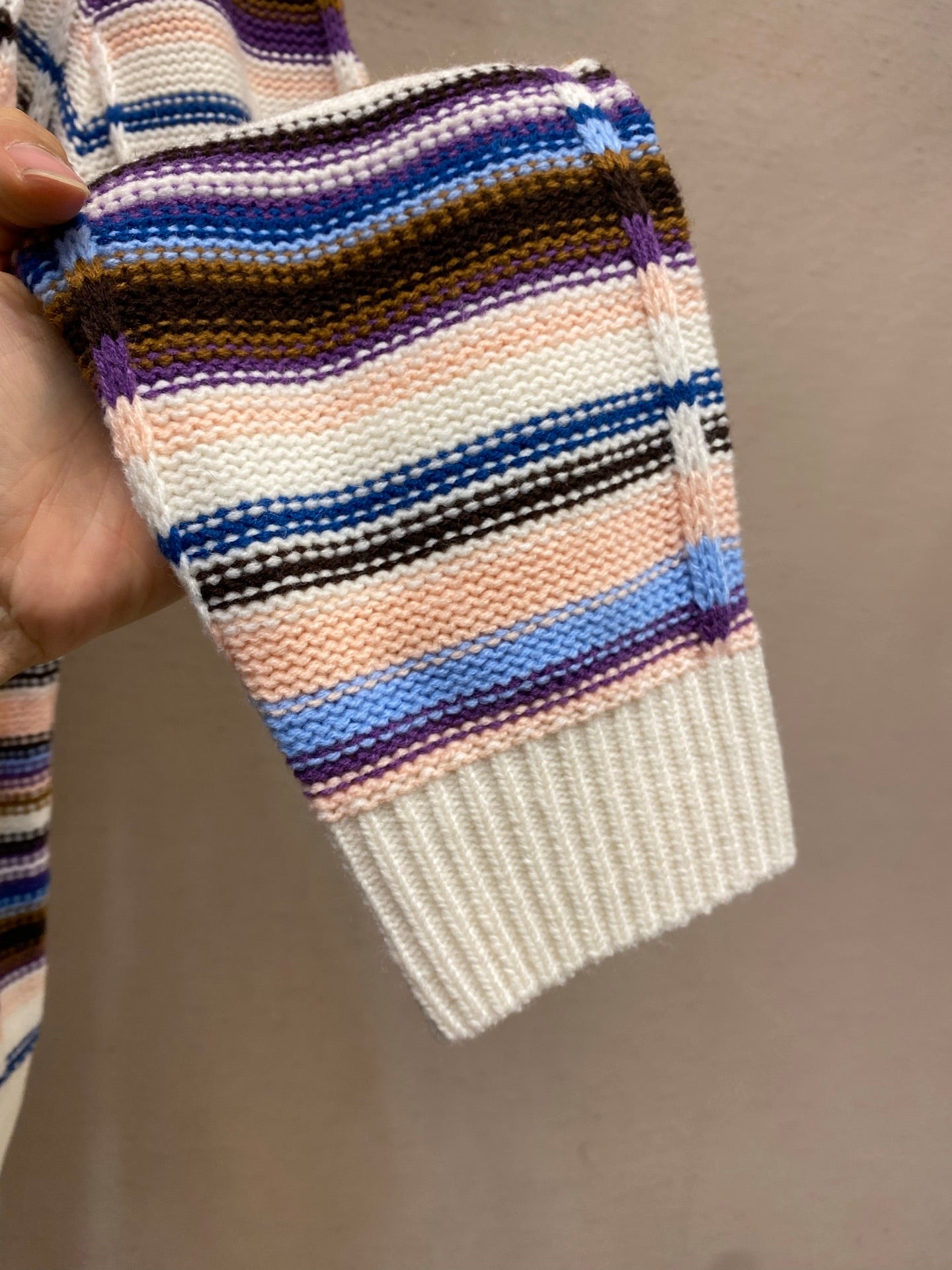 컬러풀 니트가디건 (Colorful knit cardigan)