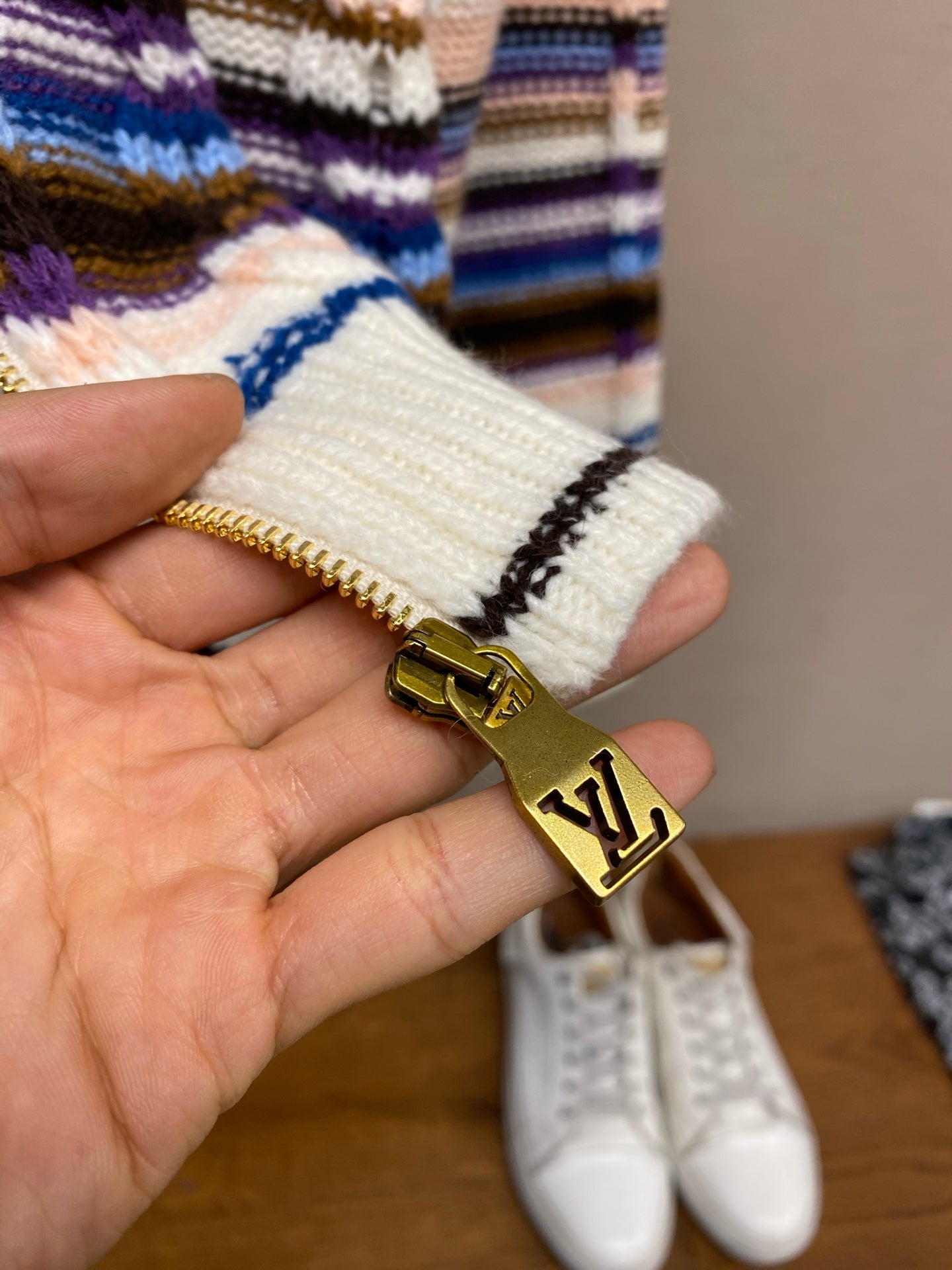 컬러풀 니트가디건 (Colorful knit cardigan)