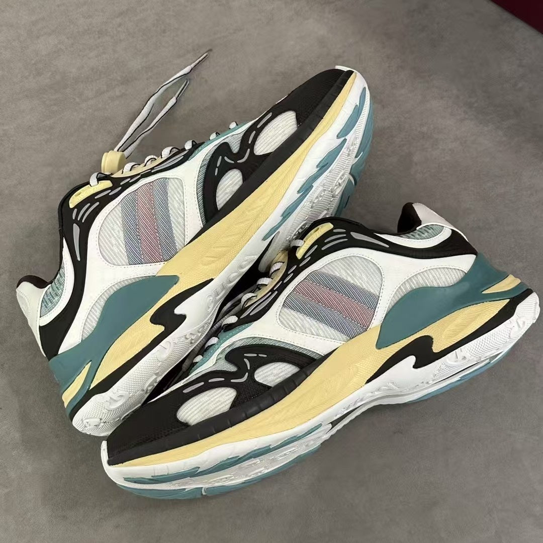 레트로 남여공용 스니커즈 (Retro Sneakers)