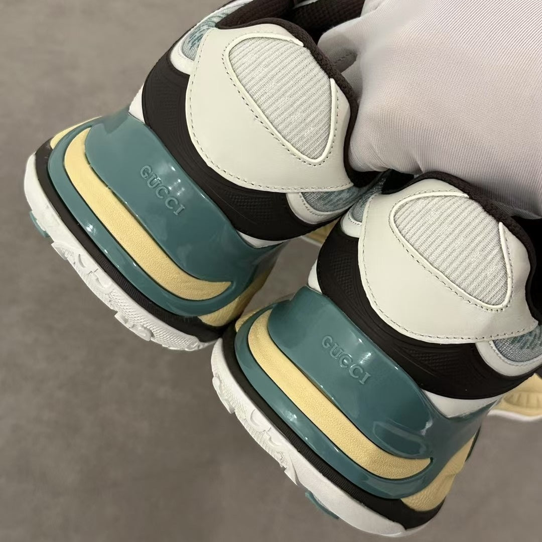 레트로 남여공용 스니커즈 (Retro Sneakers)