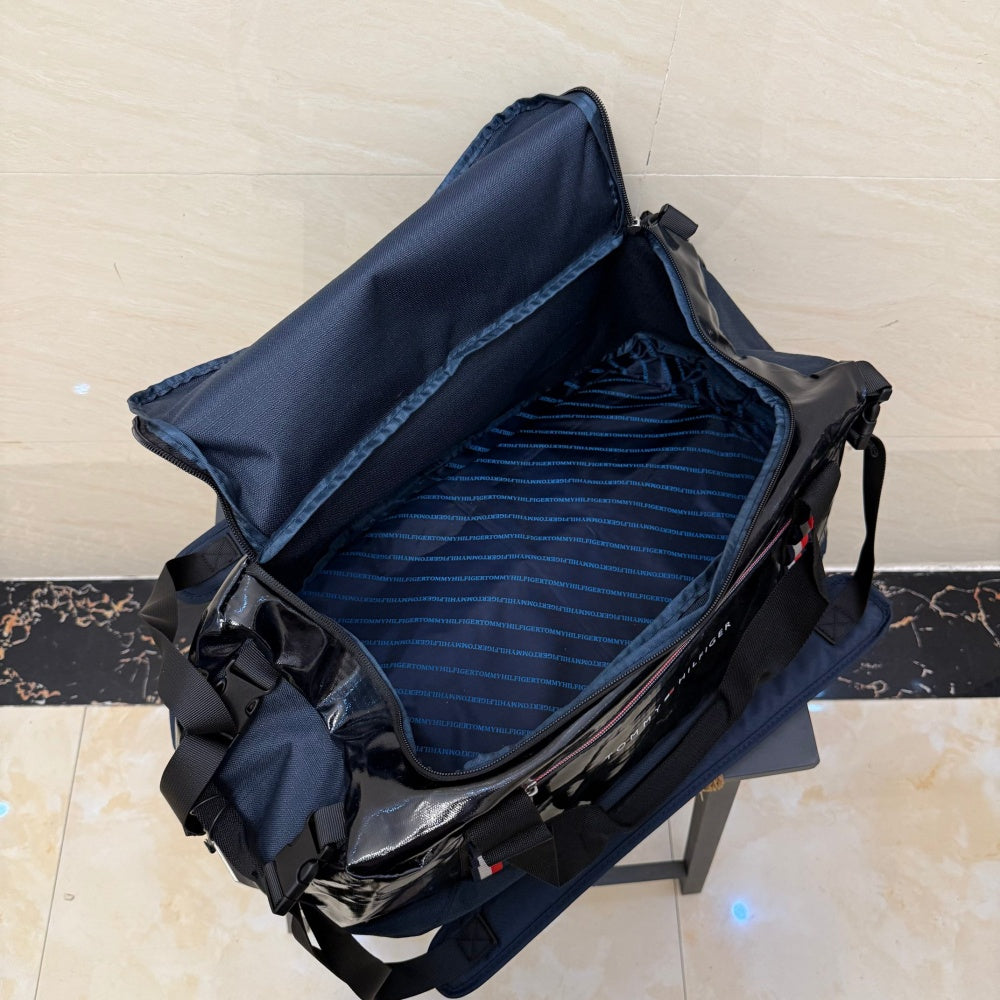 페이턴트 더플백 (Patent Duffle Bag)