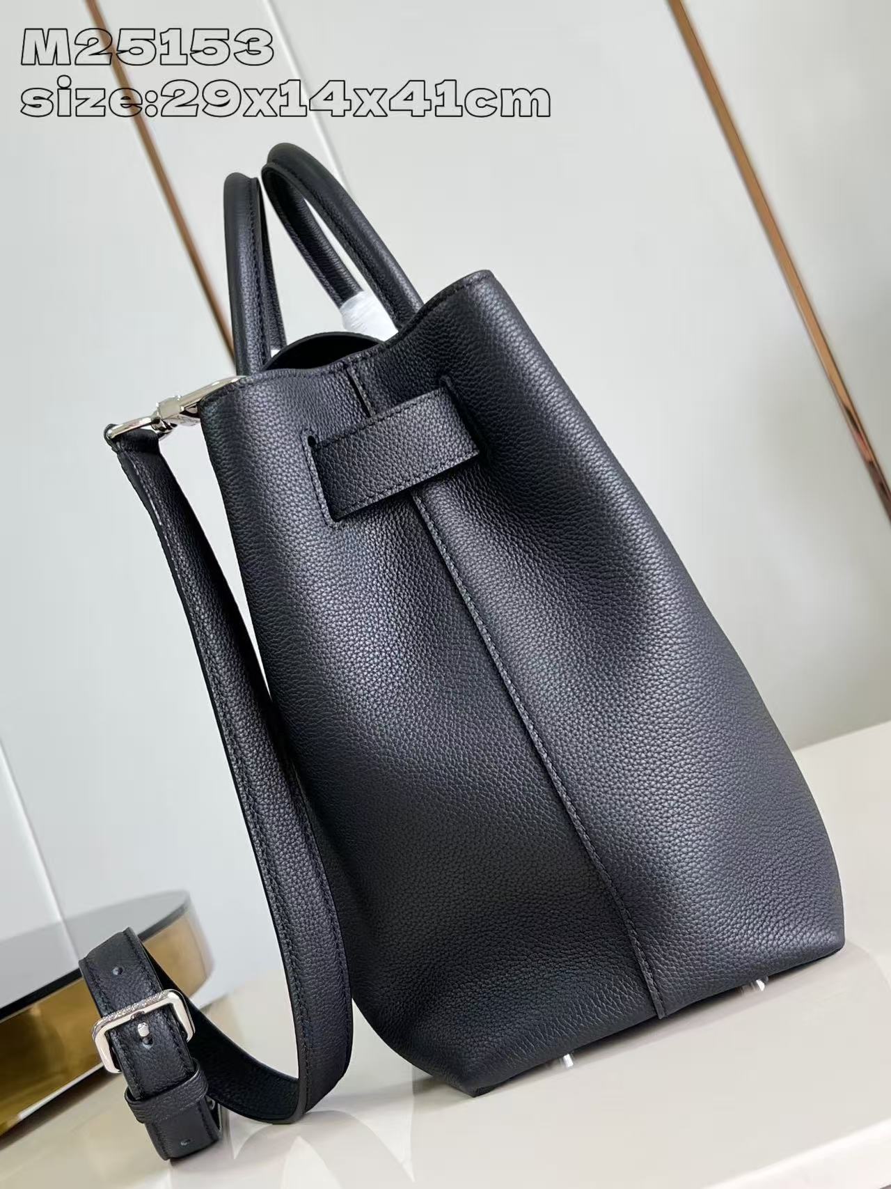 이조르주 토트백 (IJORGE TOTE BAG)