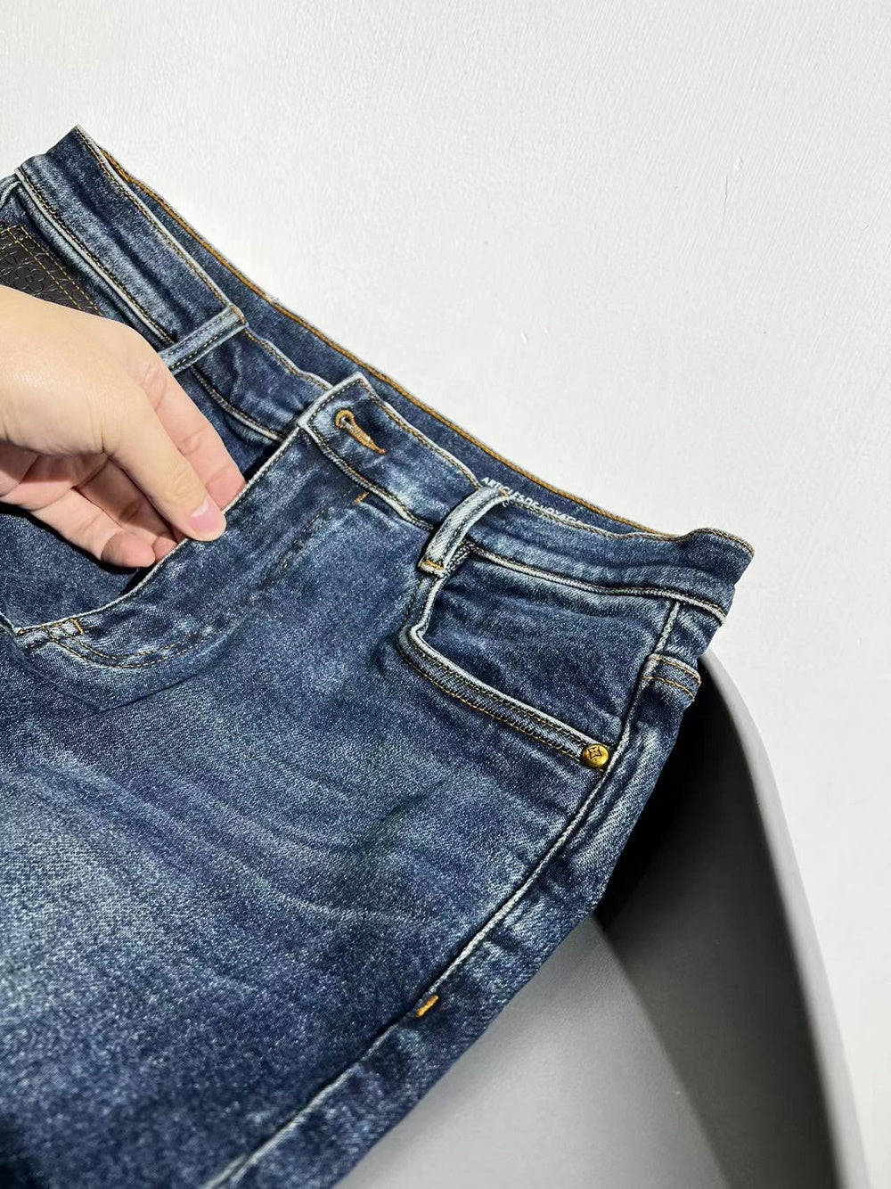 J470 379201 청바지