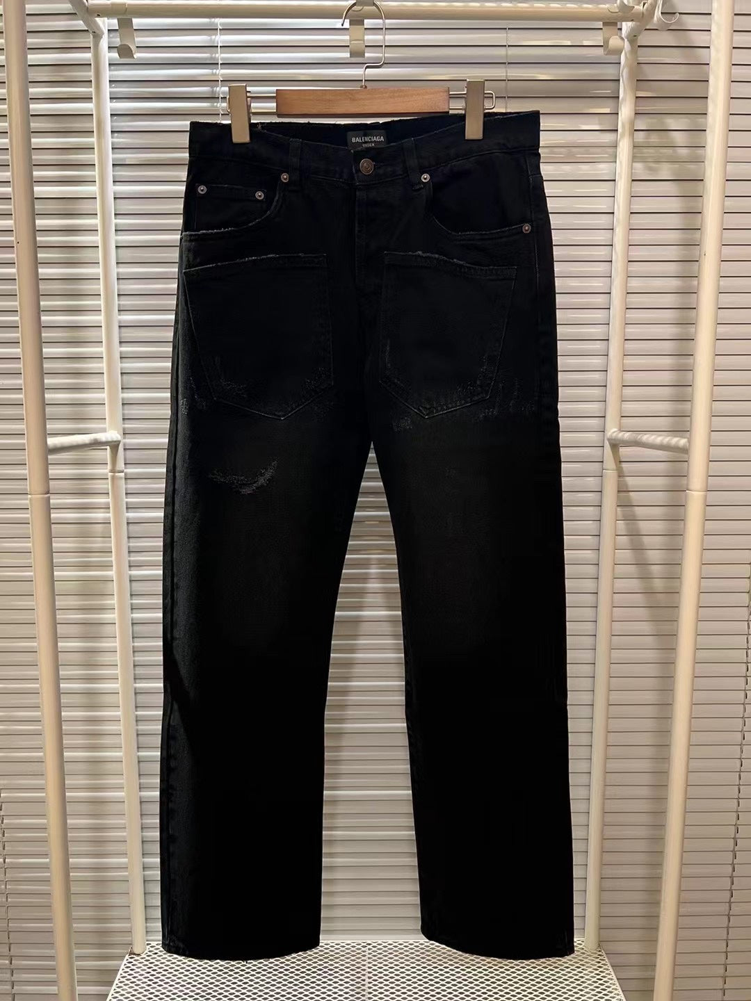 J680 382567 블랙진