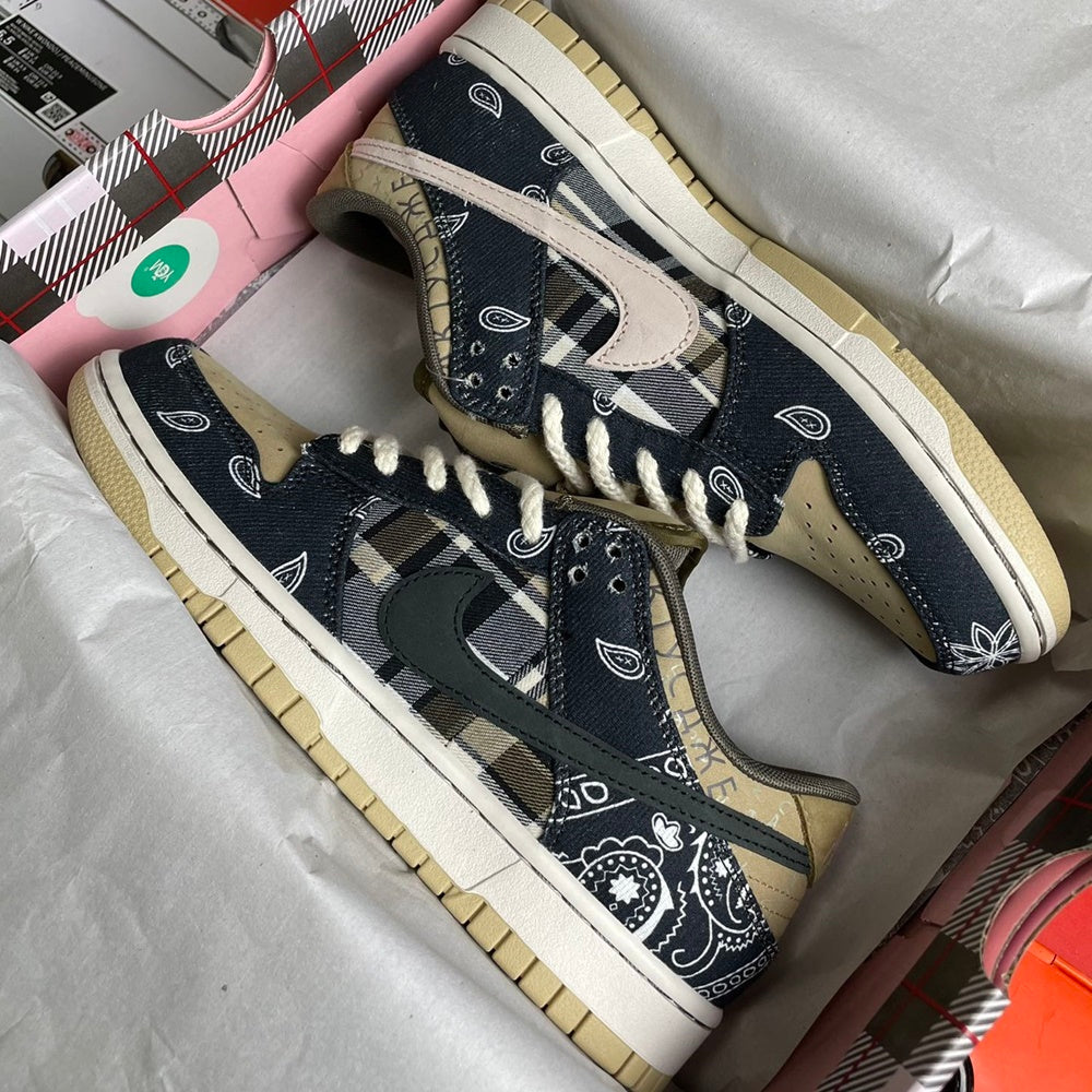 J850 321779 트레비스
