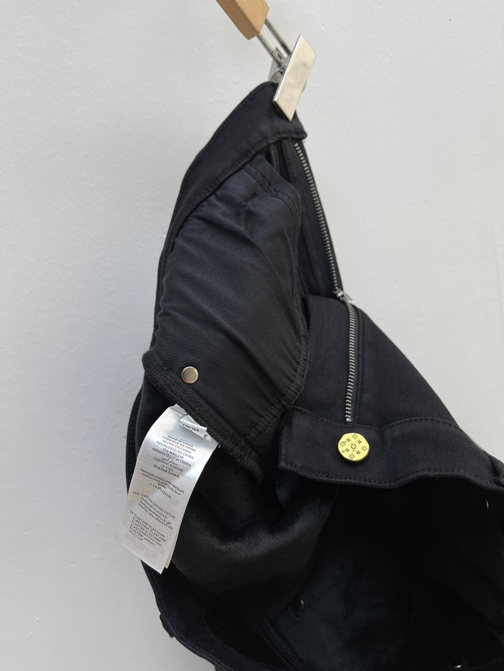 J381882 겨울블랙진